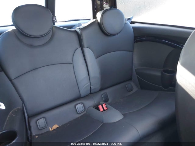 2010 MINI JOHN COOPER WORKS CLUBMAN WMWMM9C5XATL04273 Photo 7