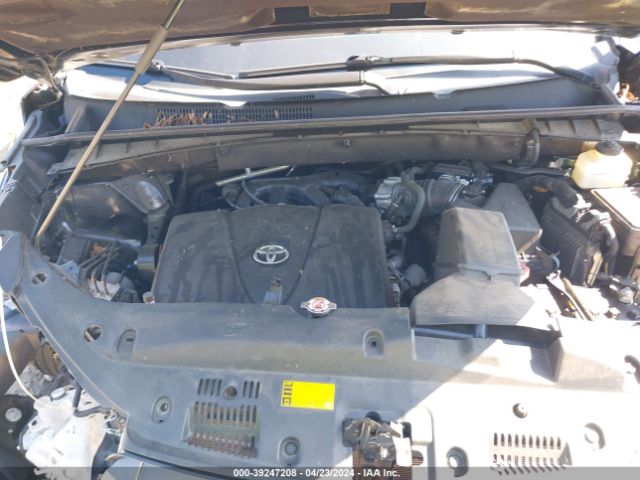 5TDKZRFH6KS316485 Toyota Highlander Xle
