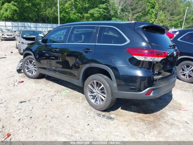 5TDKZRFH6KS316485 Toyota Highlander Xle