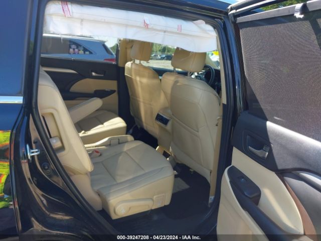 5TDKZRFH6KS316485 Toyota Highlander Xle