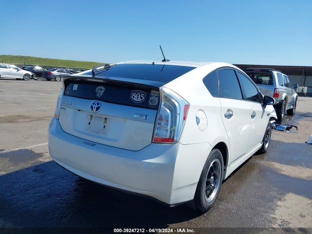 Toyota PRIUS PLUG-IN 2014 JTDKN3DP0E3055167 Image 4