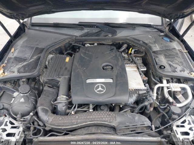 55SWF4JB4HU215859 Mercedes-Benz C 300 Luxury/sport