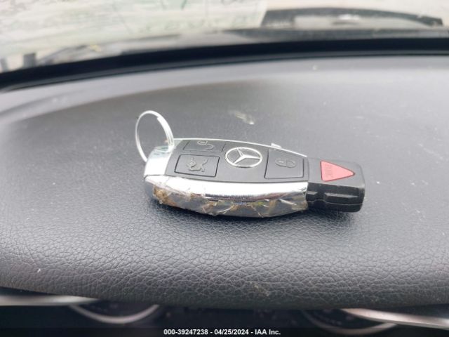 55SWF4JB4HU215859 Mercedes-Benz C 300 Luxury/sport