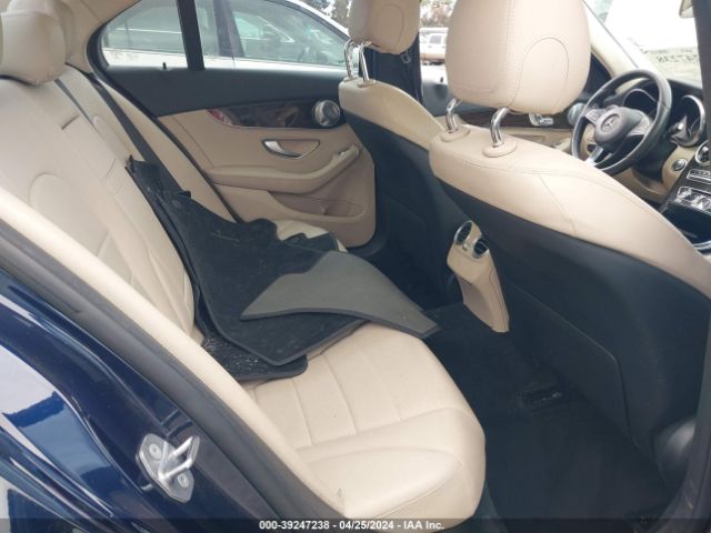 55SWF4JB4HU215859 Mercedes-Benz C 300 Luxury/sport