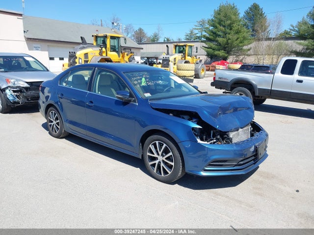 2017 3VWDB7AJ3HM411233 main image