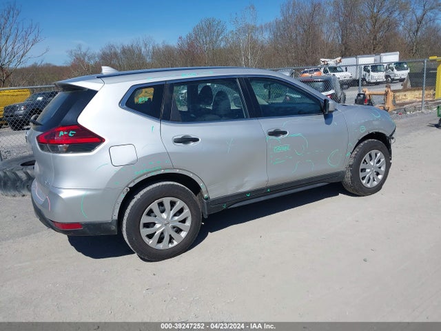 Nissan ROGUE S 2017 KNMAT2MV3HP534190 Image 4