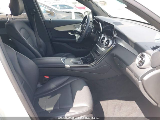 W1N0G8DB5MV324410 Mercedes-Benz Glc 300 Suv