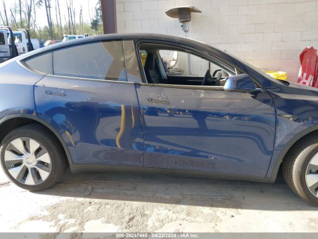 7SAYGDEE7RF983819 Tesla Model Y Long Range Dual Motor All-wheel Drive