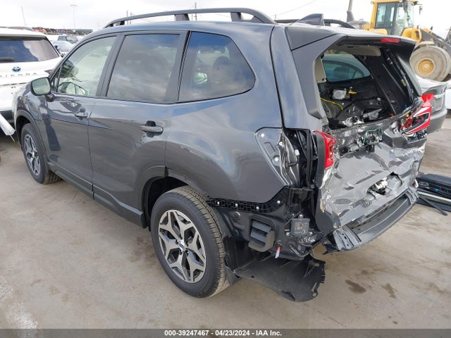Subaru Forester Premium 2024 JF2SKADC9RH462070 Image 3