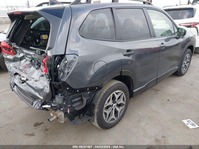 Subaru Forester Premium 2024 JF2SKADC9RH462070 Image 4