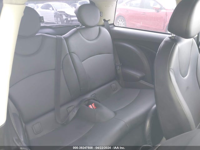 2012 MINI COOPER WMWSU3C58CT256036 Photo 7
