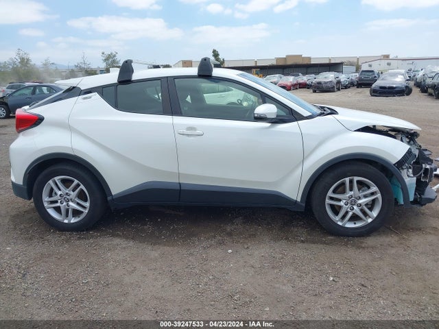 Toyota C-HR LE 2020 JTNKHMBX3L1072436 Image 14