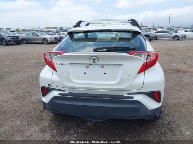 Toyota C-HR LE 2020 JTNKHMBX3L1072436 Image 17