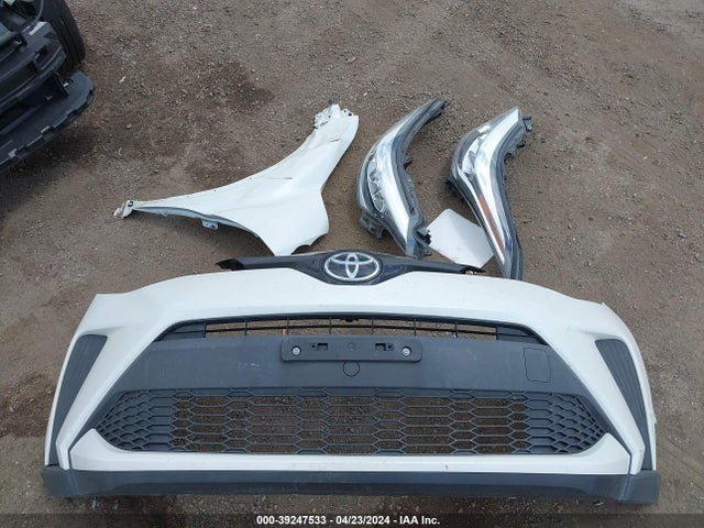Toyota C-HR LE 2020 JTNKHMBX3L1072436 Image 12