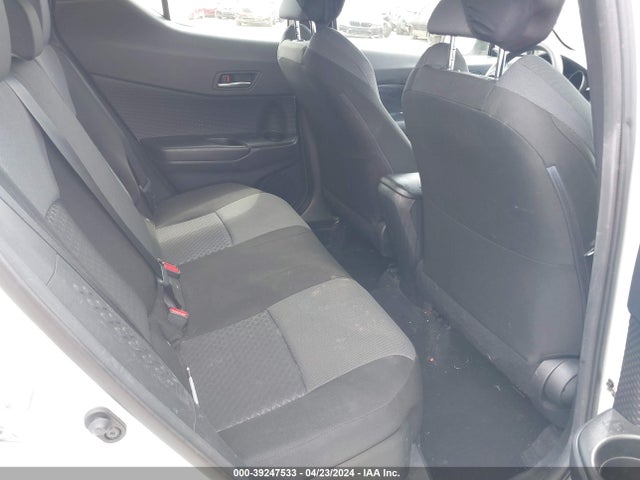 Toyota C-HR LE 2020 JTNKHMBX3L1072436 Image 8
