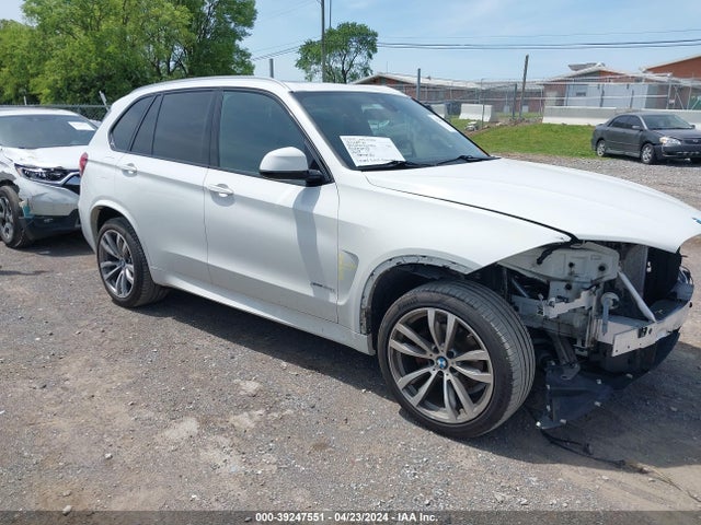 2018 5UXKR0C5XJ0X86153 main image