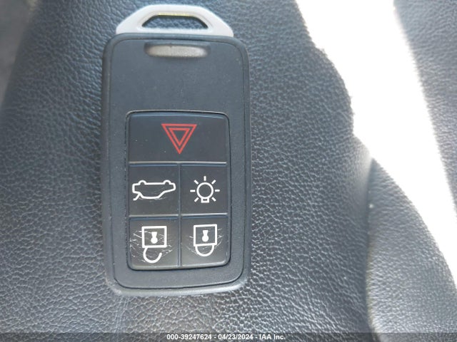 YV4612NX2G1263987 Volvo Xc70 T5 Premier