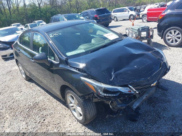 Chevrolet Cruze Lt Auto 2018 1G1BE5SM3J7123641 main image