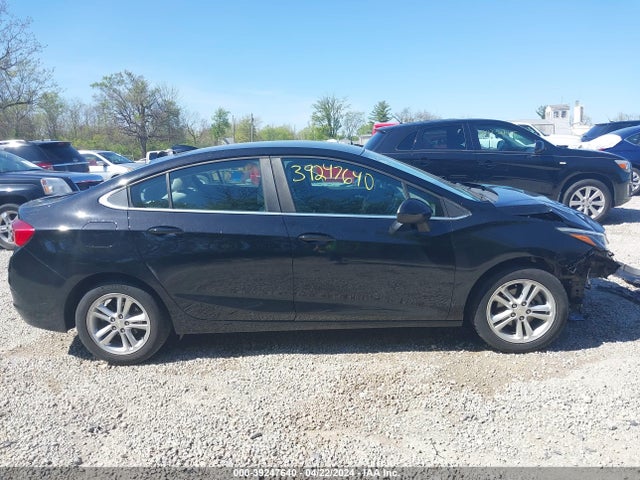 Chevrolet Cruze Lt Auto 2018 1G1BE5SM3J7123641 Image 14