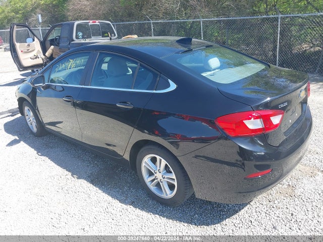 Chevrolet Cruze Lt Auto 2018 1G1BE5SM3J7123641 Image 3