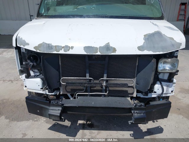 Chevrolet Express 2500 Work Van 2015 1GCWGFCB5F1152493 Image 6