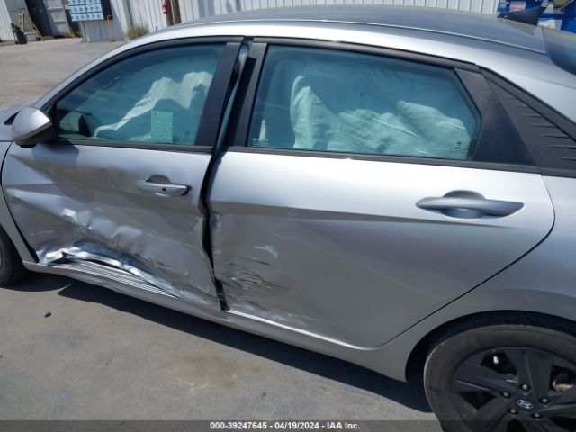 5NPLM4AG3MH044216 Hyundai ELANTRA SEL