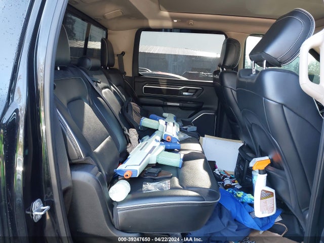 RAM 1500 Laramie  4x4 5'7 Box 2019 1C6SRFJT5KN673602 Image 8