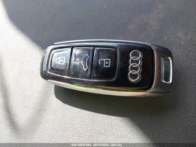 WA1AAAGE6MB009623 Audi E-tron Premium Quattro