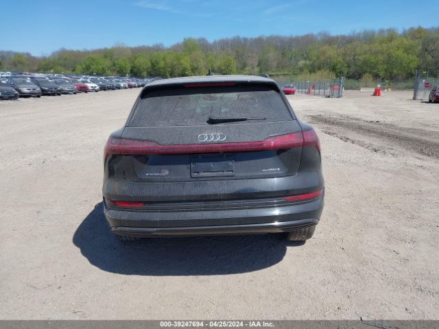 WA1AAAGE6MB009623 Audi E-tron Premium Quattro
