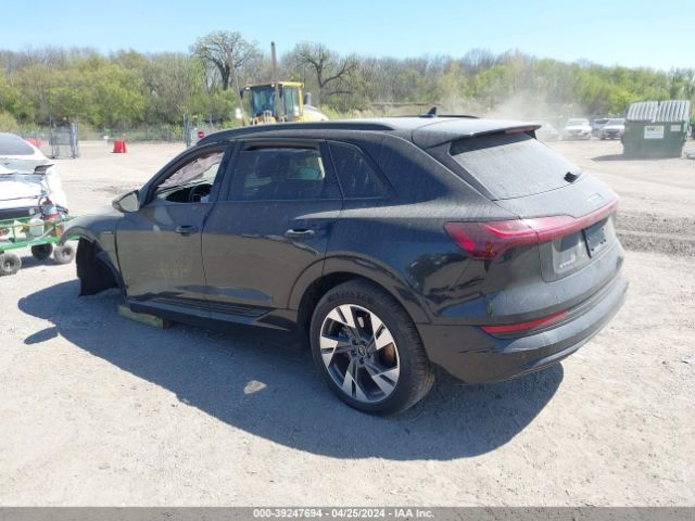 WA1AAAGE6MB009623 Audi E-tron Premium Quattro
