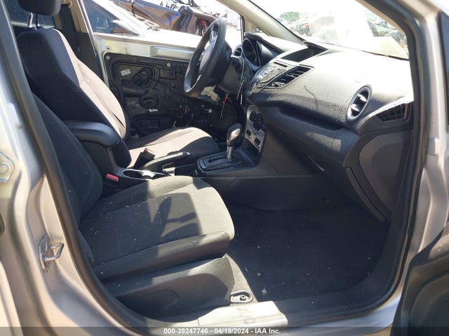 Ford FIESTA SE 2018 3FADP4EJ7JM117620 Image 5