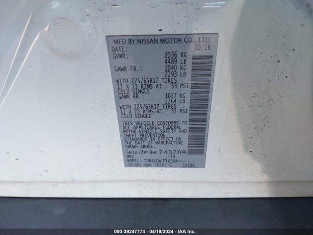 Nissan ROGUE SV 2017 5N1AT2MT9HC743709 Image 9
