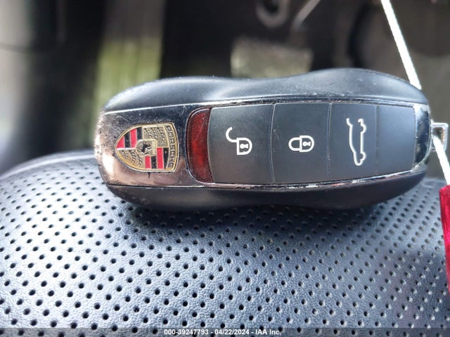 2016 PORSCHE MACAN WP1AB2A57GLB40610 Photo 10