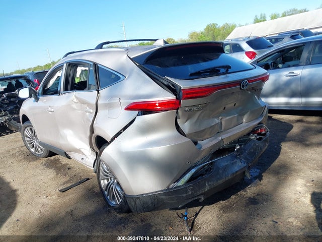 Toyota Venza Limited 2024 JTEAAAAH6RJ158888 Image 3
