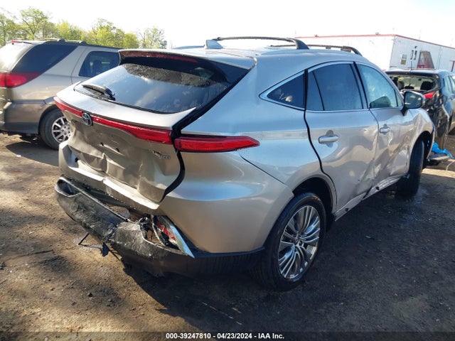 Toyota Venza Limited 2024 JTEAAAAH6RJ158888 Image 4