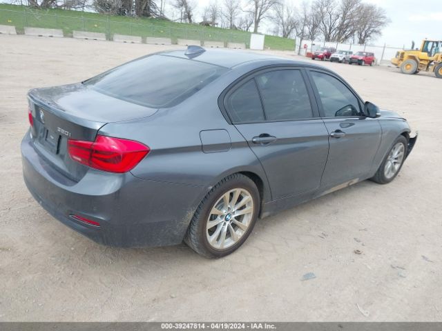 WBA8A3C59GK689072 BMW 320i Xdrive