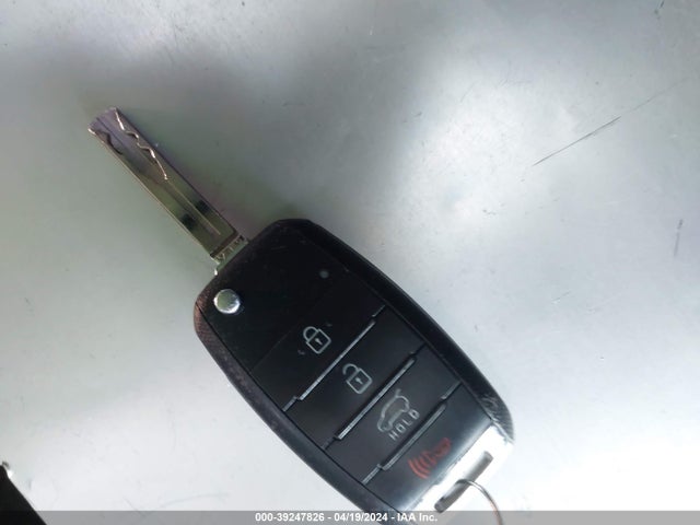 KIA SOUL + 2016 KNDJP3A56G7367255 Image 11