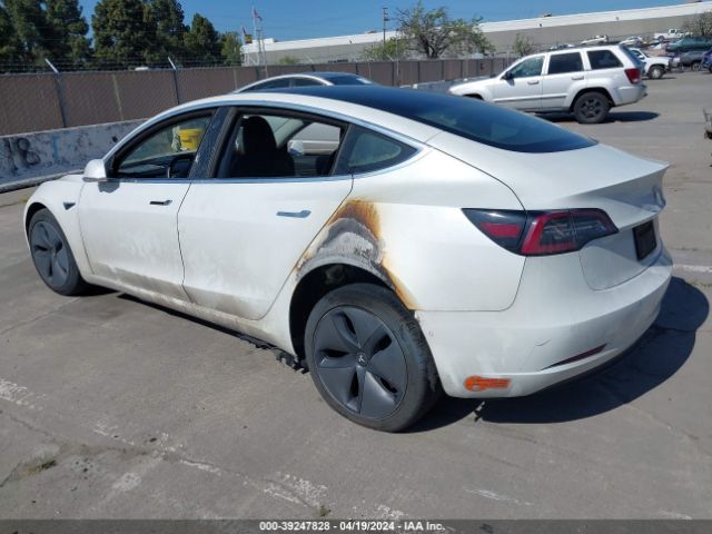 5YJ3E1EA2KF484246 Tesla MODEL 3