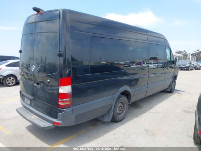 WDAPF1CDXGP334977 Mercedes-Benz Sprinter 3500