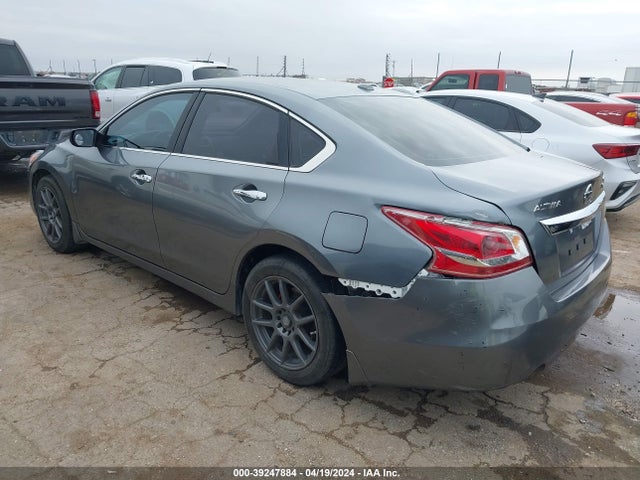 Nissan Altima 2.5 S 2015 1N4AL3AP1FC467143 Image 3