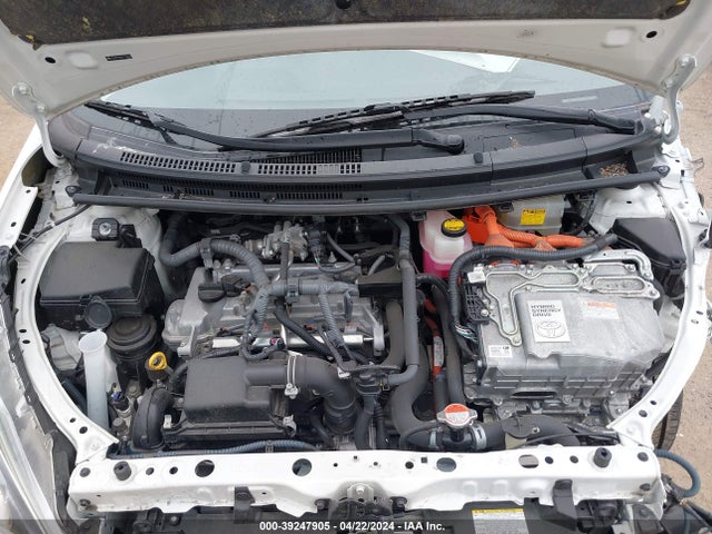 Toyota Prius C Two 2016 JTDKDTB38G1134474 Image 10