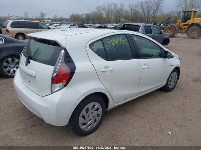 Toyota Prius C Two 2016 JTDKDTB38G1134474 Image 4