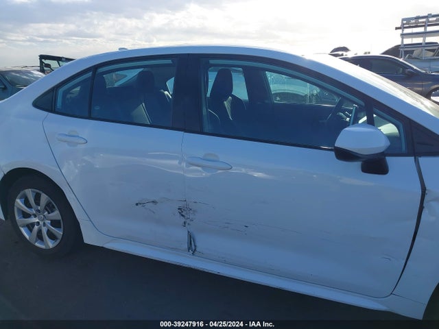 Toyota COROLLA LE 2021 5YFEPMAE1MP205079 Image 13