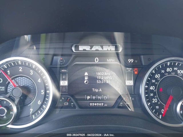 1C6SRFRT2NN428992 RAM 1500 Laramie  4x4 6'4 Box