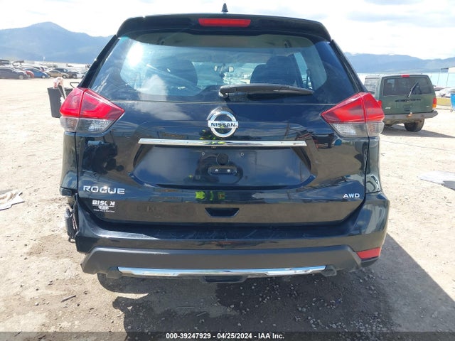 Nissan ROGUE S 2018 JN8AT2MV0JW315686 Image 17