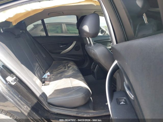 WBA8E1G35HNU15739 BMW 320i