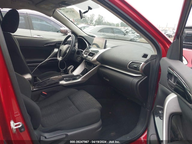 2020 MITSUBISHI ECLIPSE CROSS JA4AS4AA4LZ007590 Photo 4