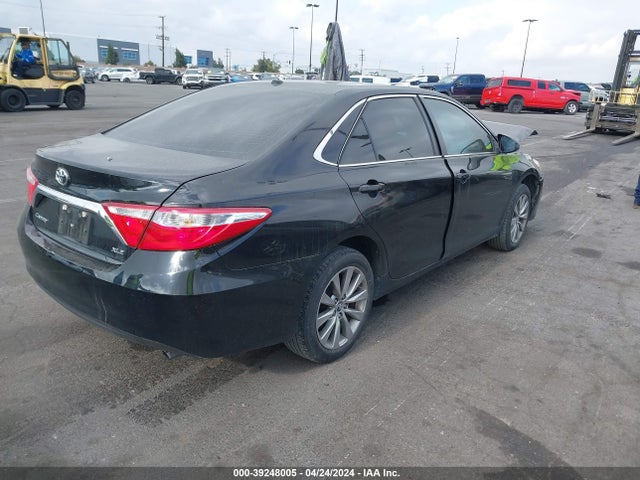 Toyota CAMRY XLE 2017 4T1BF1FK3HU288716 Image 4