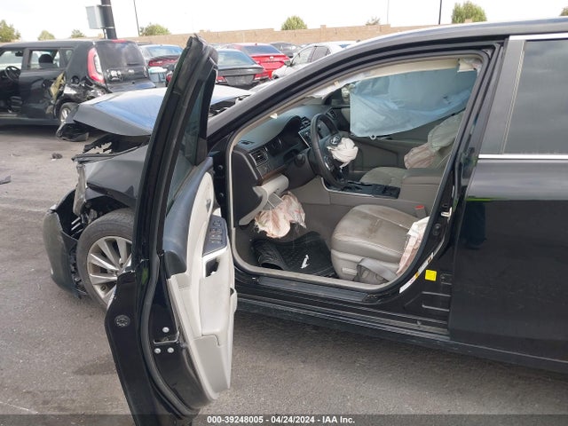 Toyota CAMRY XLE 2017 4T1BF1FK3HU288716 Image 5