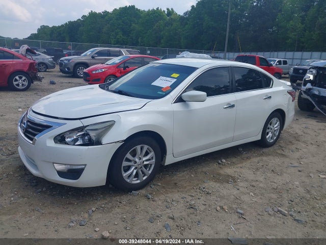 Nissan Altima 2.5 S 2014 1N4AL3AP5EC155244 Image 2